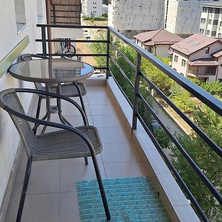 Cazare Apartament 2 Camere Decomandat Militari Chiajna Exterior foto